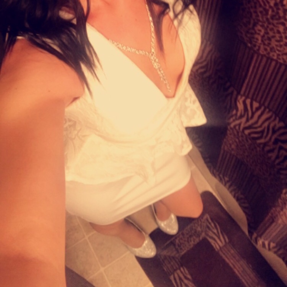 White Dress - Picture 3 of 8